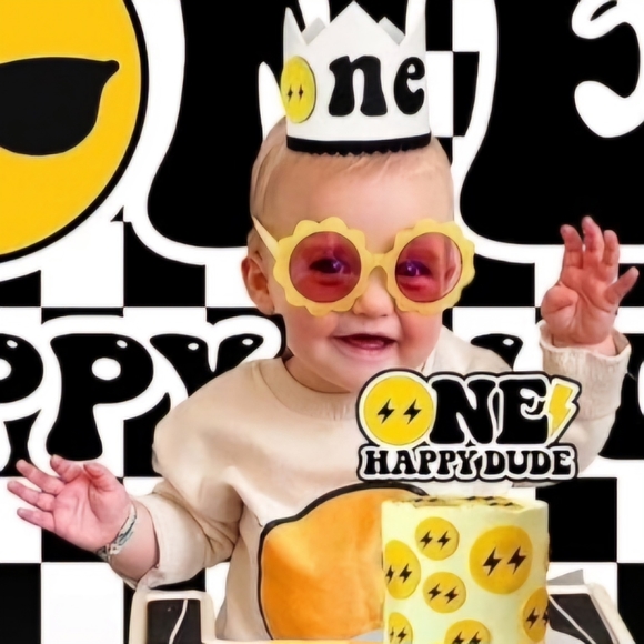 "One Happy Dude" 1st Birthday Party Decorations Pack - Style: Selection-D - Picture 1 of 8